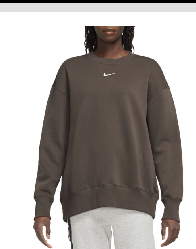 Nike Sportswear Women’s Fleece Phoenix Oversized Crewneck Sweatshirt